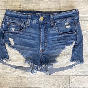 American Eagle | Hi-Rise Shortie Distressed Denim Shorts | Size 6